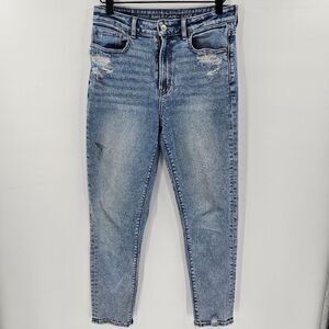 American Eagle mom jeans 4 high rise waist